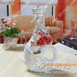 手绘青花陶瓷工艺品 传承与创新的价值抉择